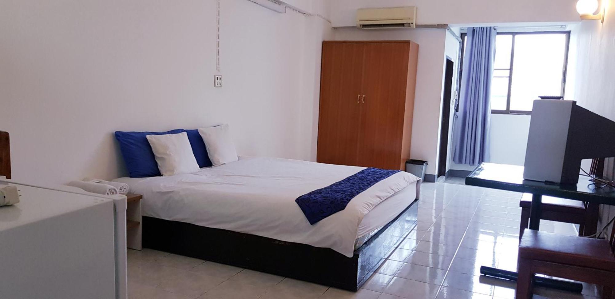 โรงแรมวินบางนา Win Bangna Hotel Bangkok Habitación foto